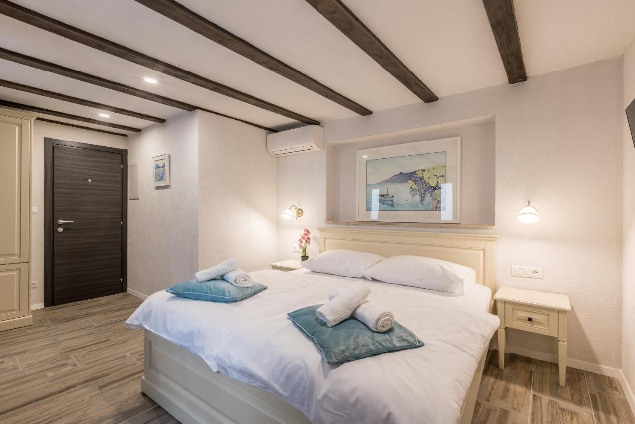 Old Town B&B Rooms Matusko スプリト エクステリア 写真