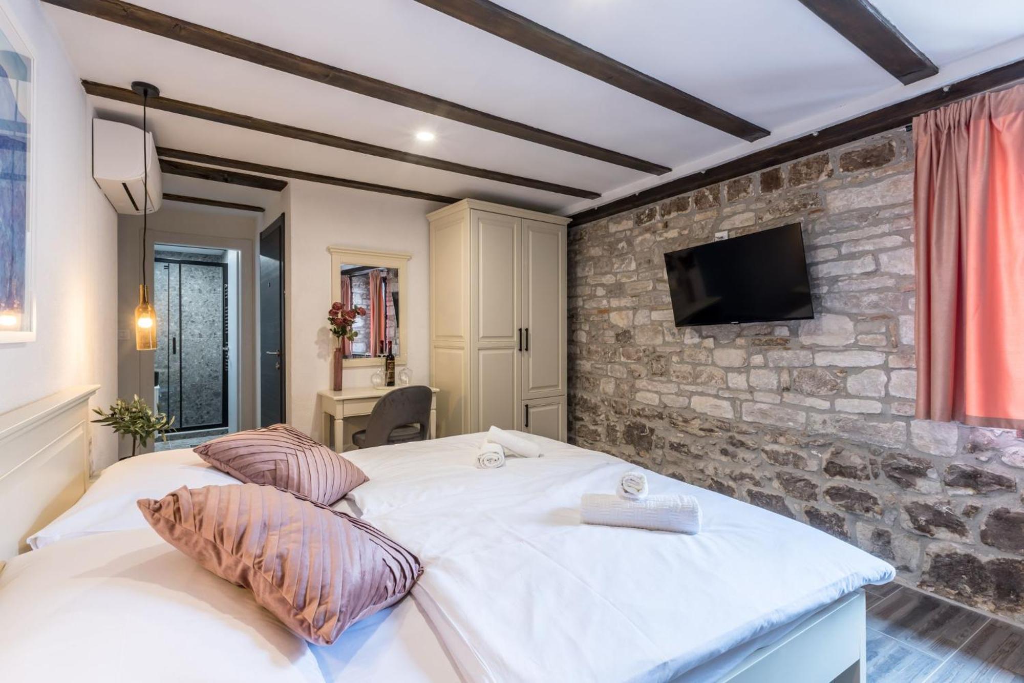 Old Town B&B Rooms Matusko スプリト エクステリア 写真